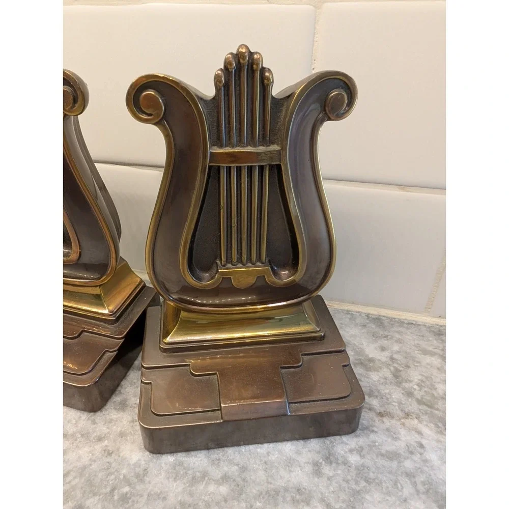 PAIR BRASS PLATED METAL LYRE HARP BOOKENDS PHILADELPHIA MANUFACTURING CO. (PMC)‎